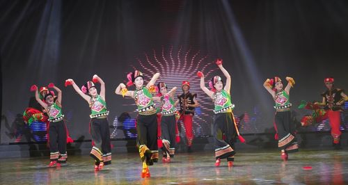 2024年“春雨工程”云南文化和旅游志愿服務(wù)走進(jìn)內(nèi)蒙古交流演出活動(dòng)啟幕